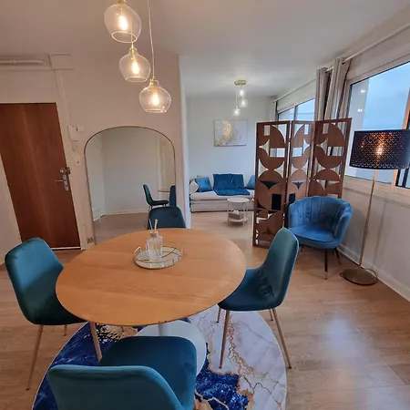 Apartment G'art Deco, 2 Terrasses & Vue Puys, Gare & Centre *